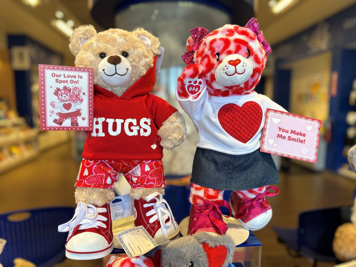 Sale fromBuild-A-Bear Workshop: Love is Here