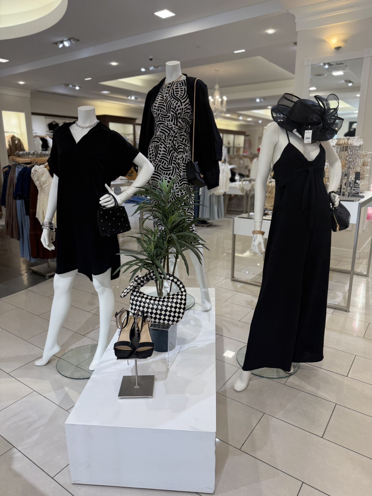 Sale fromVersona: New Arrivals