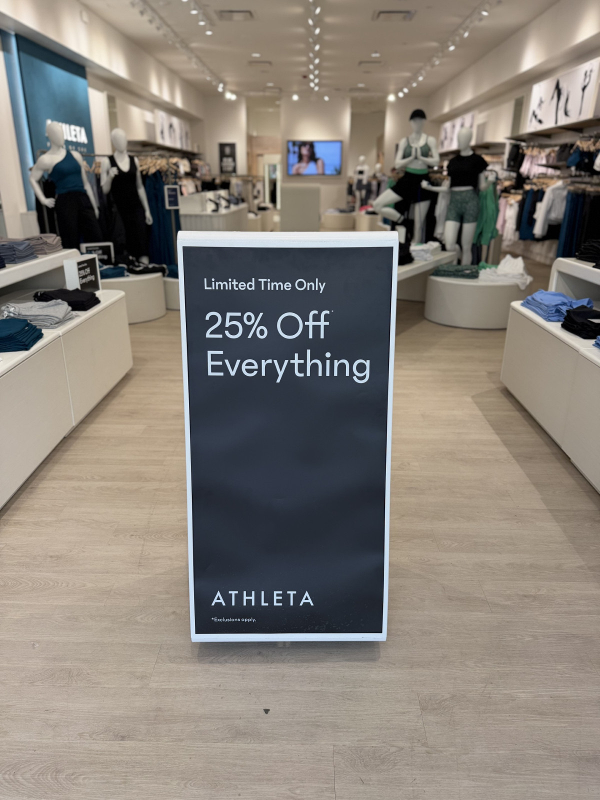 Sale fromAthleta: 25% off Everything!