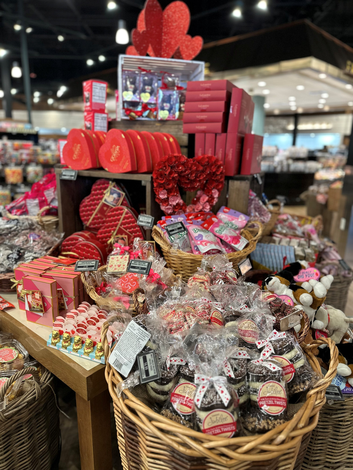 Sale fromThe Fresh Market: Love at First Bite