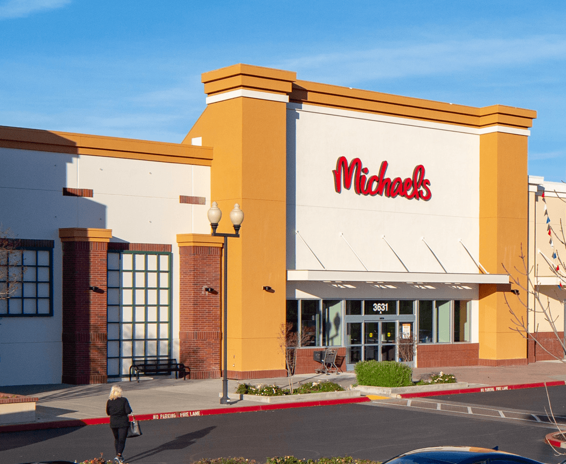 Michaels opens its Sequim store