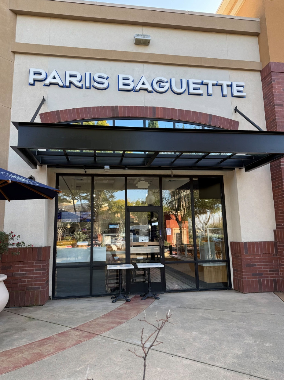 Sacramento Gateway Welcomes Paris Baguette!