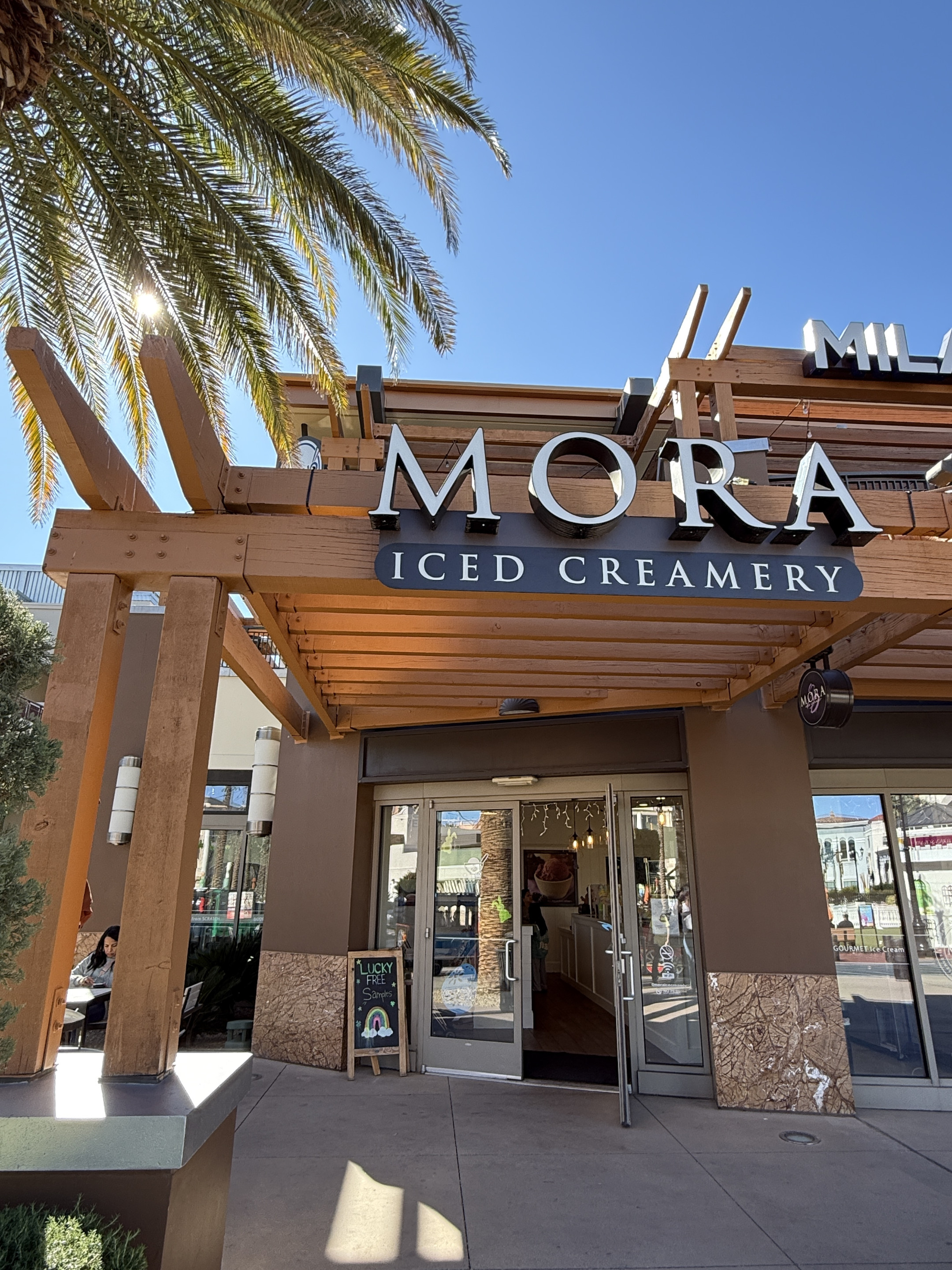Mora Iced Creamery