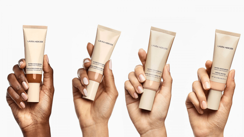 Laura Mercier
