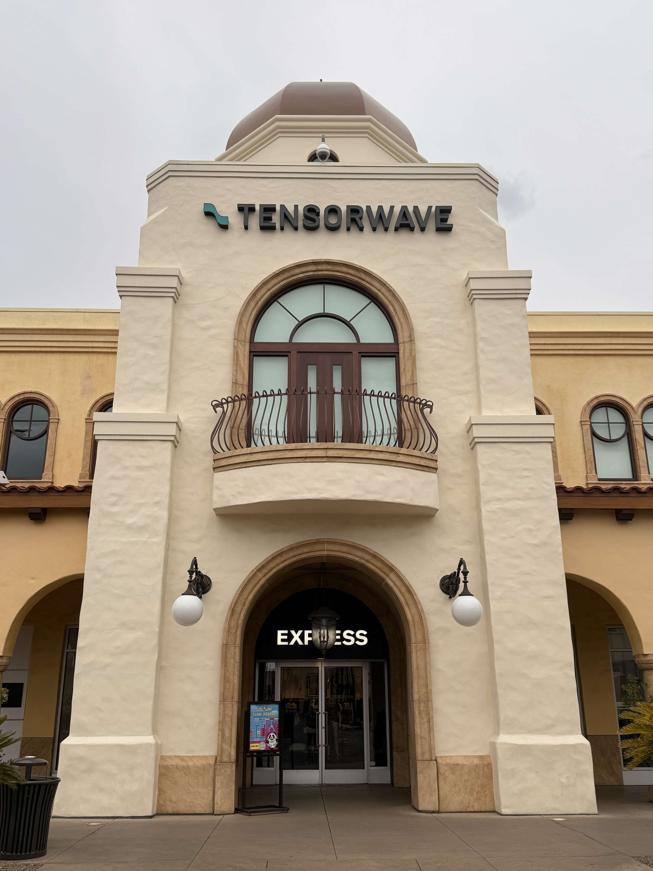 TensorWave