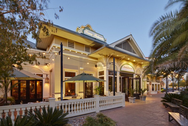 Sale fromTommy Bahama Marlin Bar: New Happy Hour Hours
