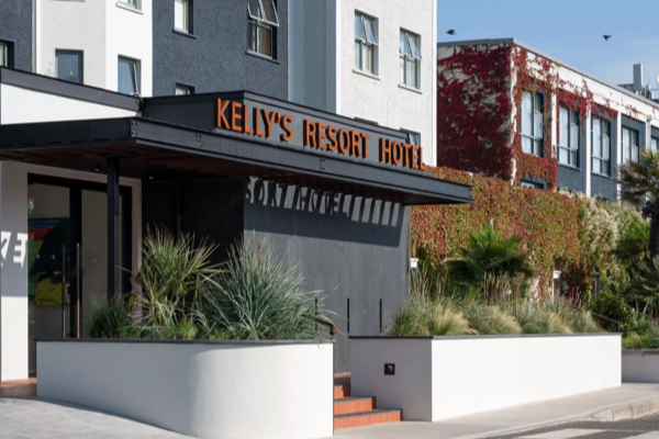 Kelly's Resort Hotel & Spa