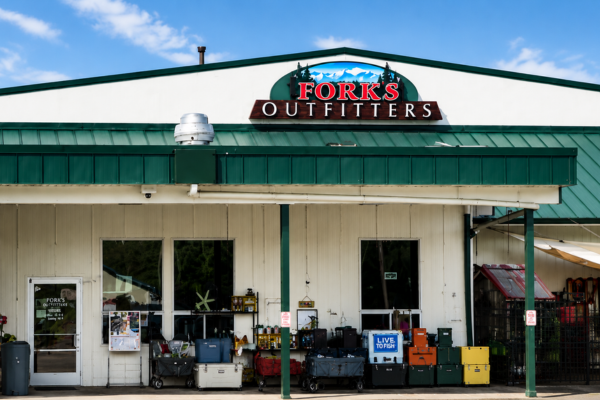 Forks Outfitters
