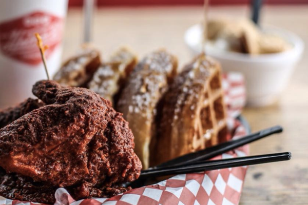 Hattie B's Hot Chicken - Nashville - Lower Broadway