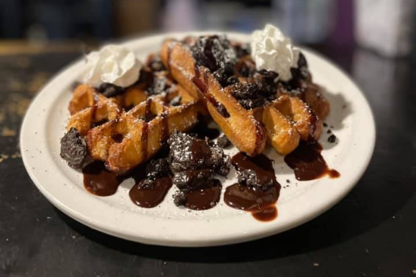 Aromas Coffeehouse Bakery & Cafe