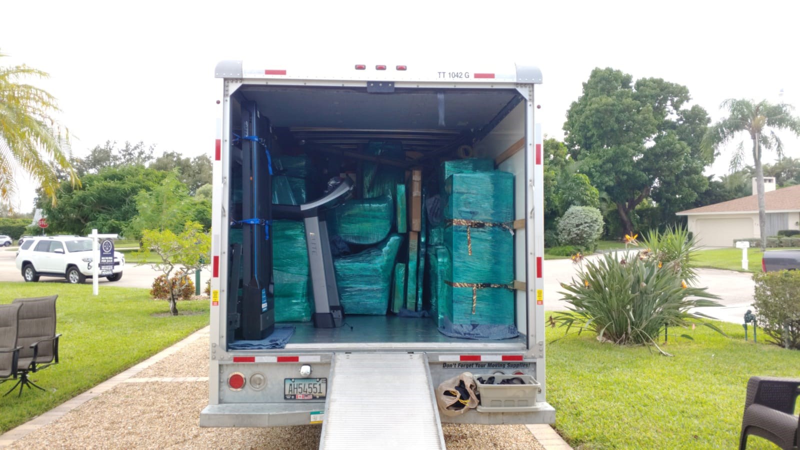 Helping Hand Movers Naples, LLC Local Movers in Naples, FL HireAHelper