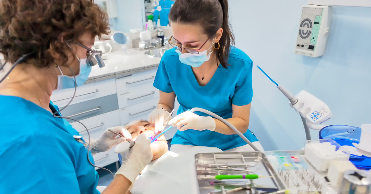 Little Known Questions About Top 10 Best Dentists New York.