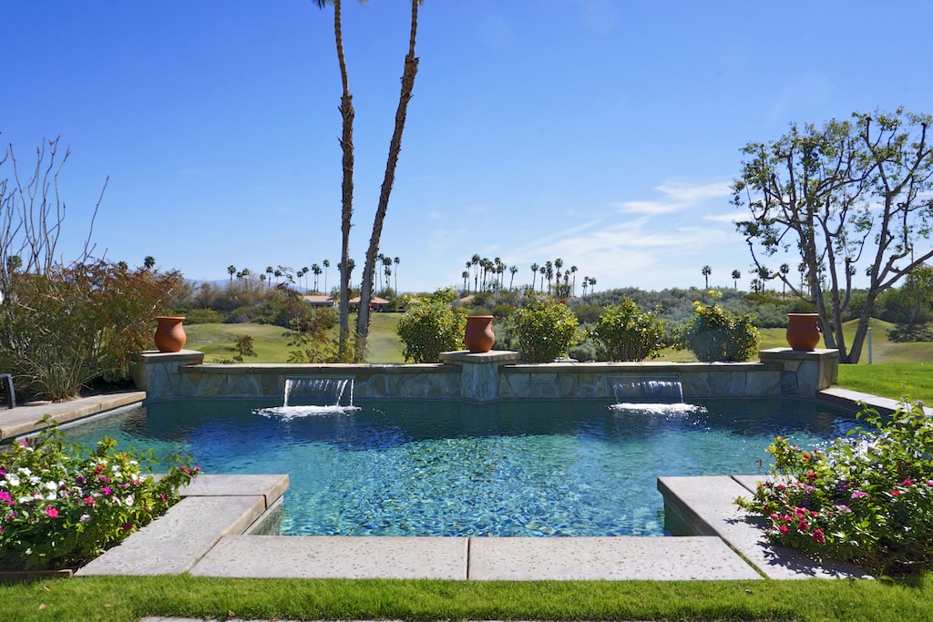 A Biased View of Outdoor Patios