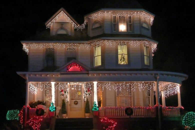 Not known Facts About Christmas Light Installation