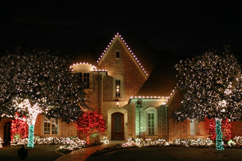 The Ultimate Guide To Christmas Light Installation