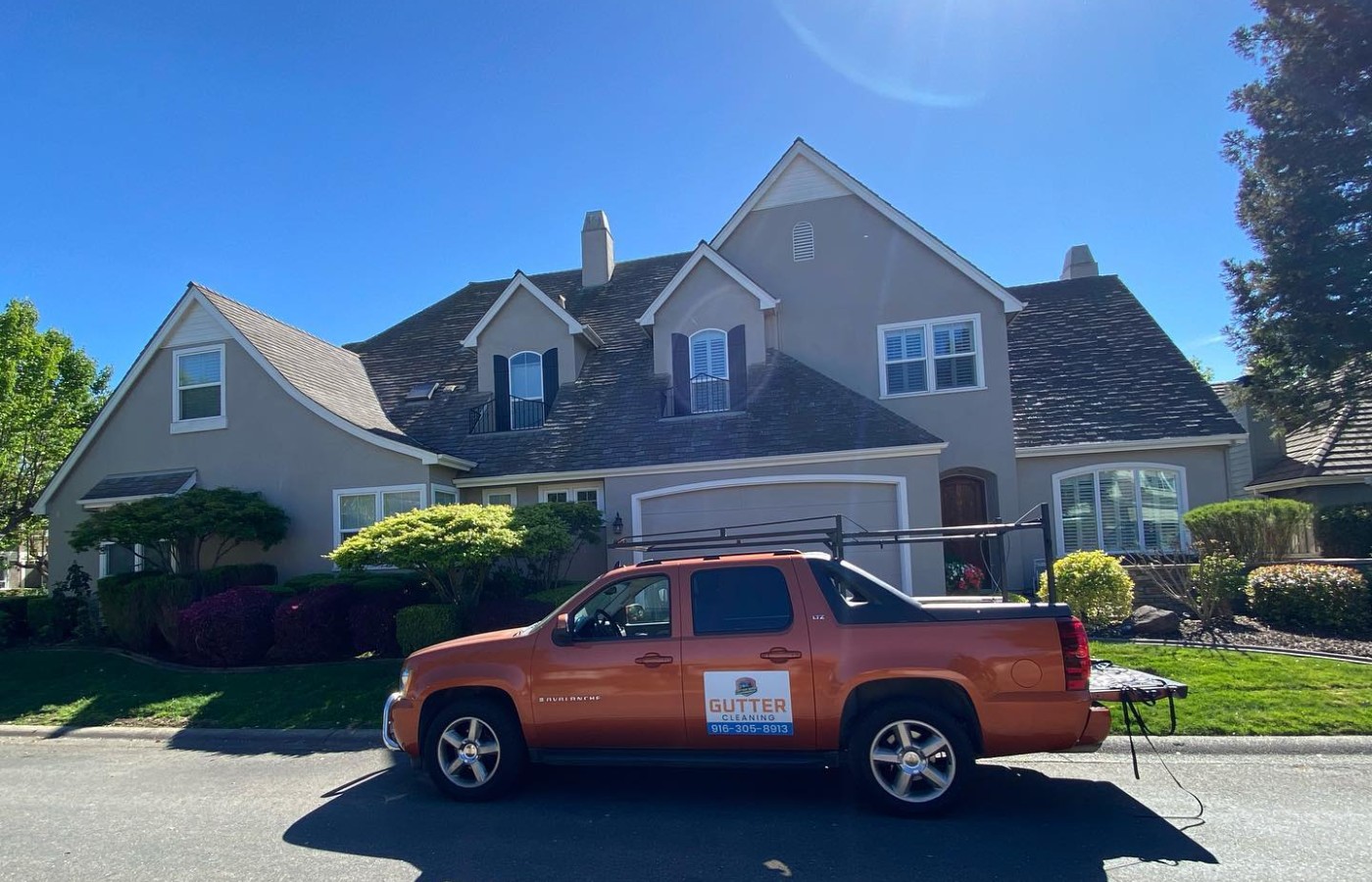 Not known Factual Statements About Gutter Cleaning 