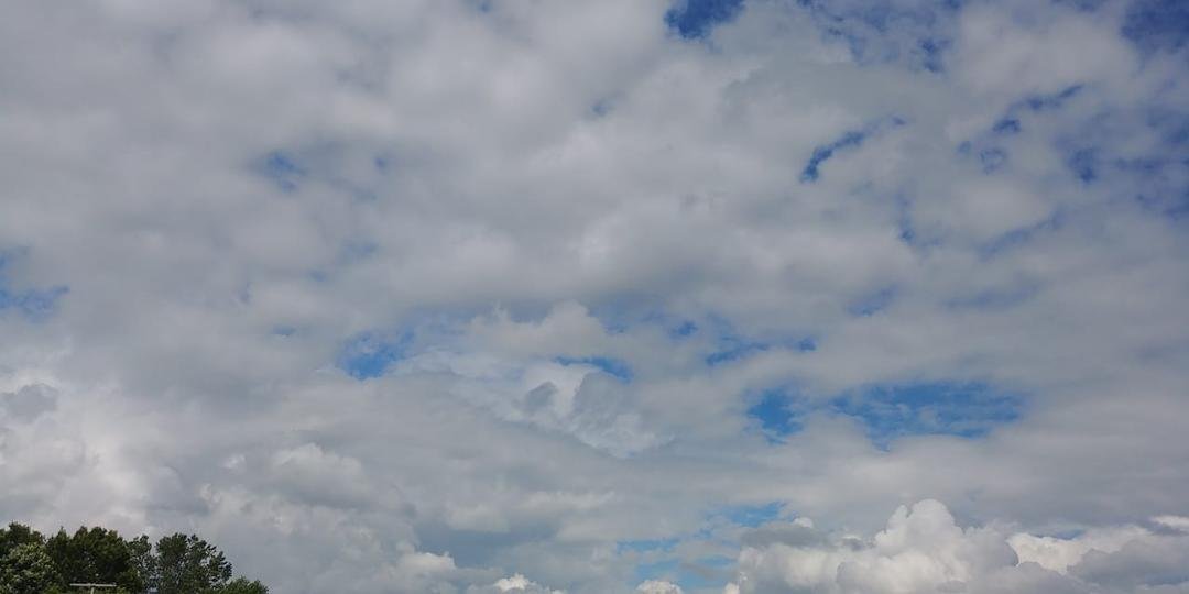I'd forgotten about the spectacular thunderstorms back home in Michigan. I was reminded today.