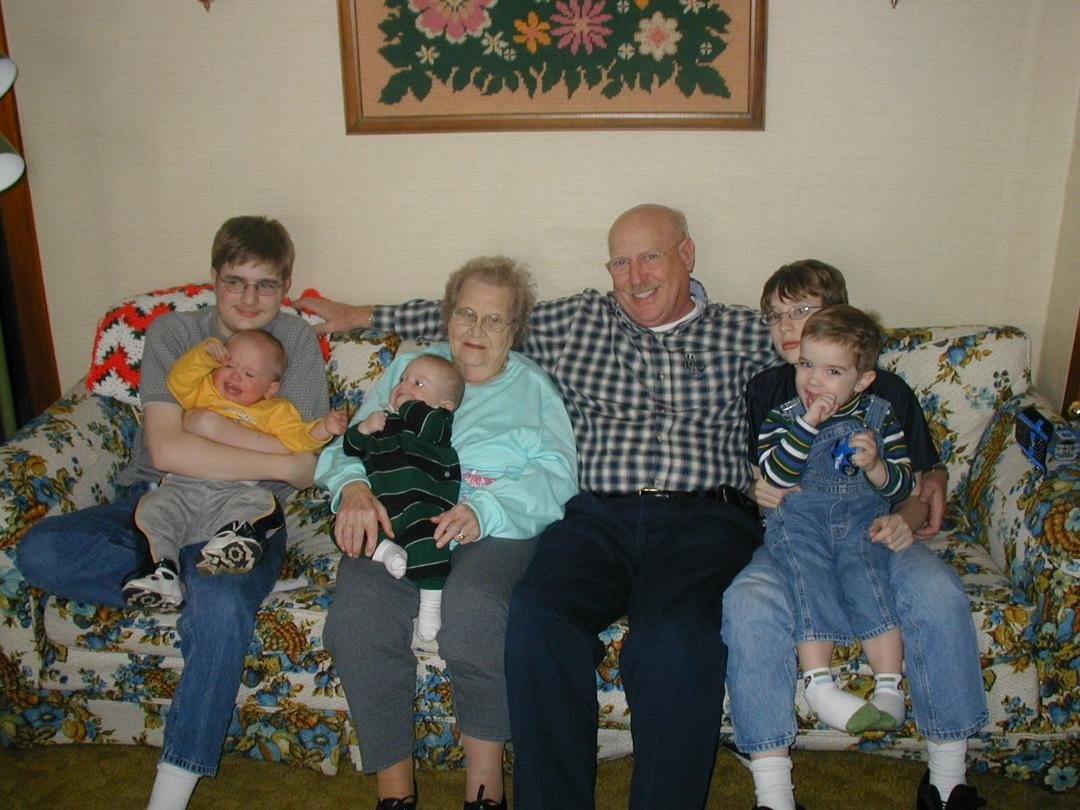 It's day 1 in the life of a grandpa. Each day for 10 days I will pick one picture with no explanation and pick another grandpa, today I pick - David Raacke.
(This is actually a grandma post that is going around but I think