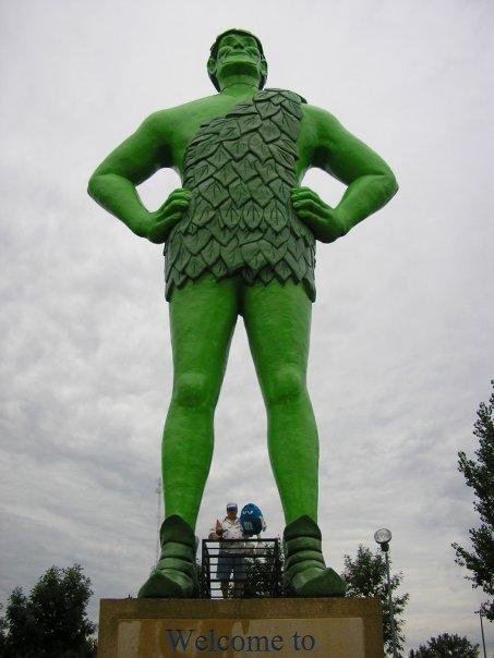 Jolly ho-ho-ho Green Giant
Blue Earth, Minnesota