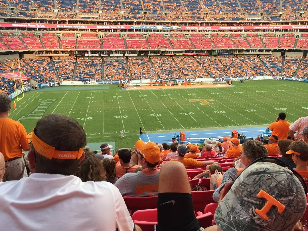 The Lightning delay is now about 40 minutes. Damn. Damn. Damn.