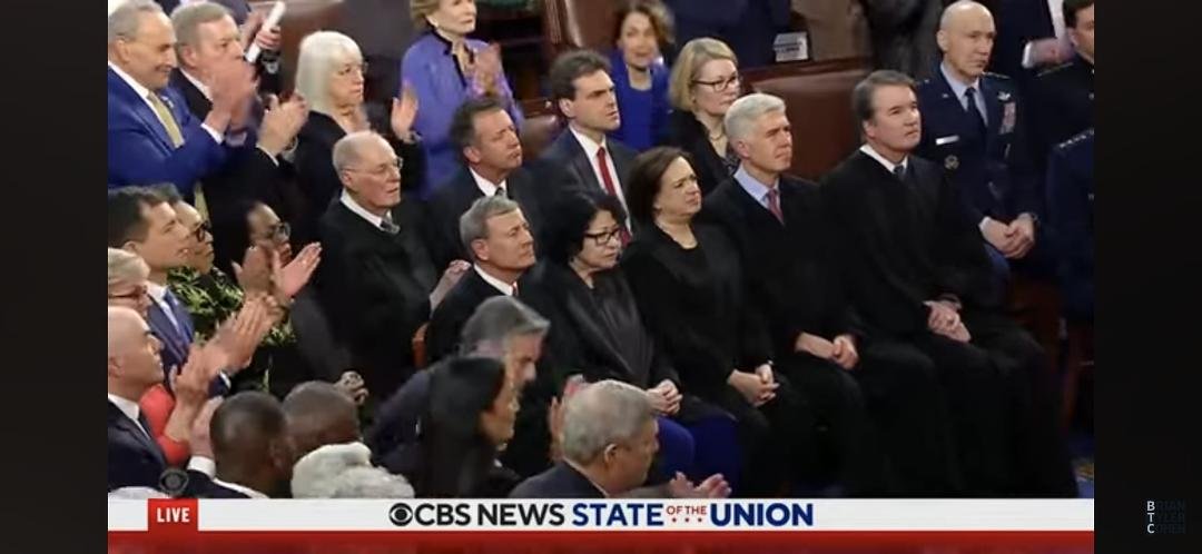 The Supreme Joke of The United States felt real uncomfortable when #Biden called them out and told them not verbatim but You think you can control women they are about to show you how much control they have 😂🙌
#SCOTUS #S