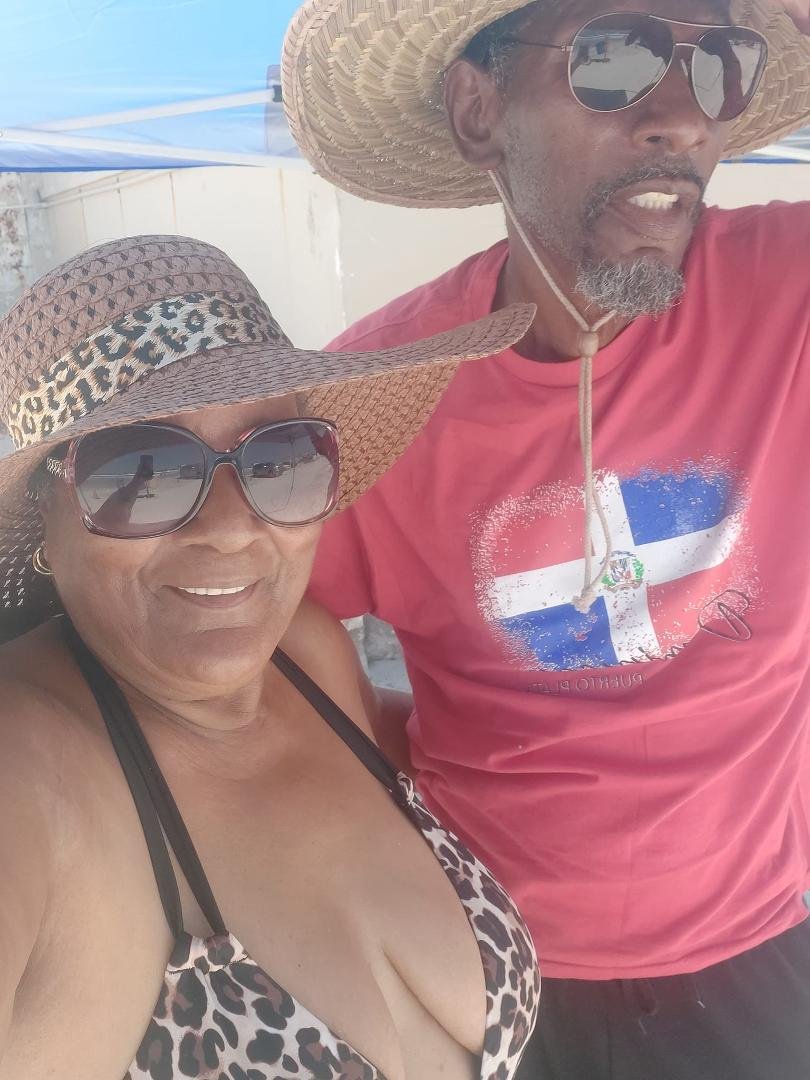 Bernice Taylor's album, Mobile uploads