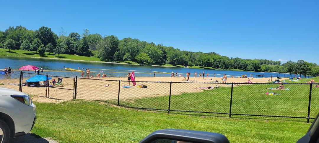 Lots more people at the beach!
Beautiful today at Kent Park!