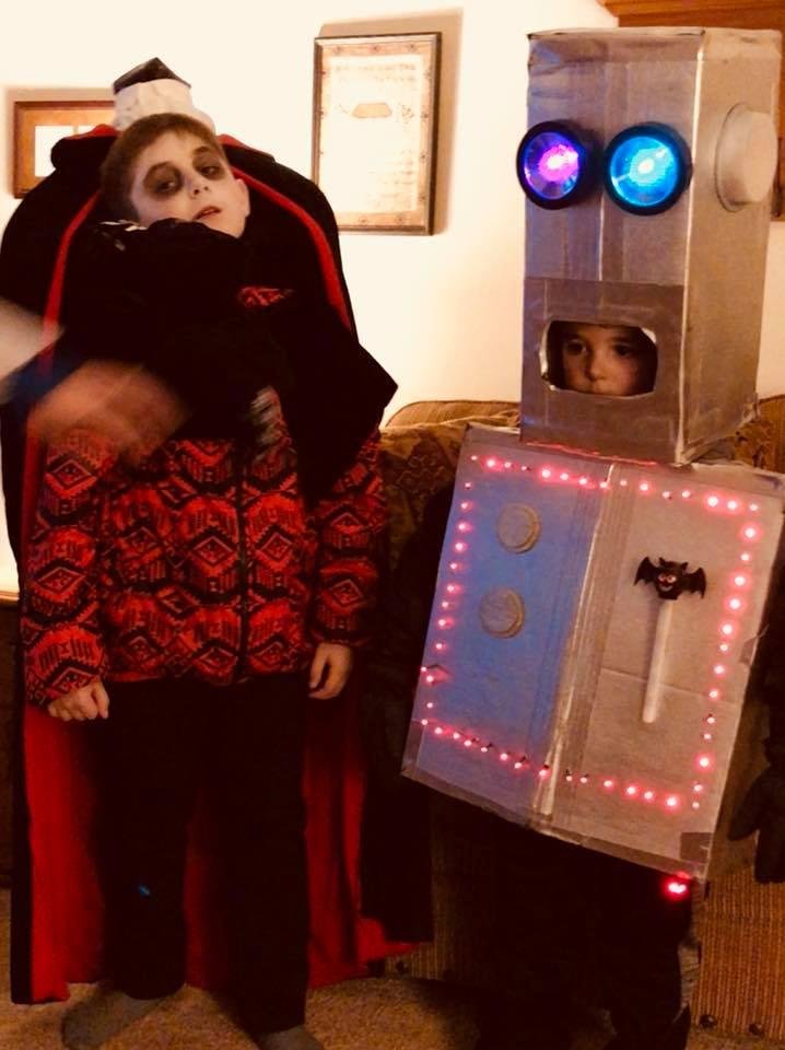 The robot and headless horseman