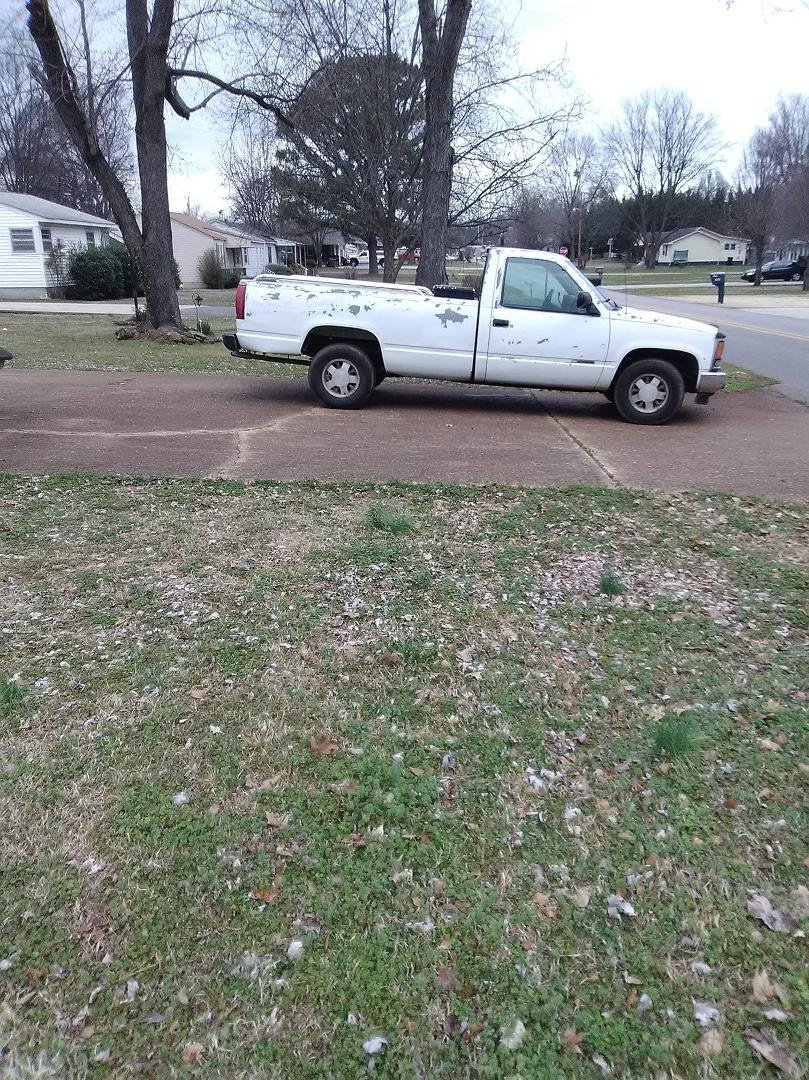 Good solid work truck v-6 automatic power steering New brakes alway around. $1500