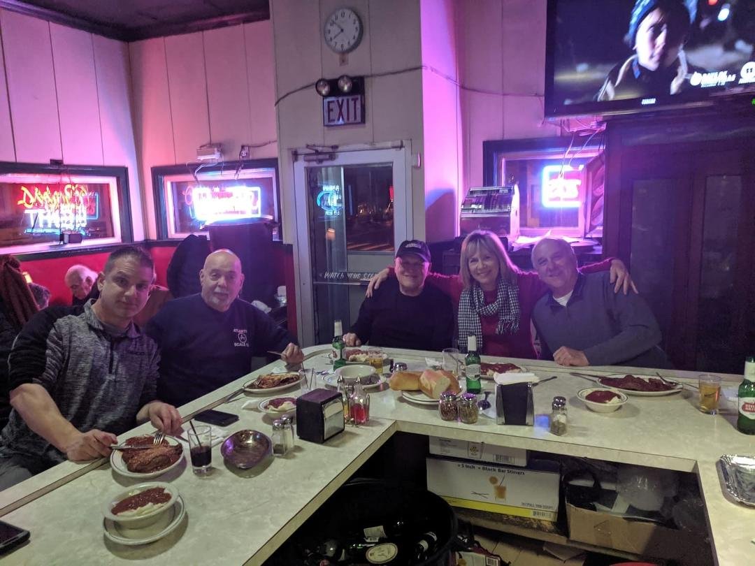Good time last night at Spiritos in Elizabeth with the crew, Cool Breeze, Lise, DJ & Kenny. Food was great and so was the company. Luv u guys! 💚👌👍😉