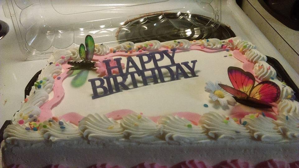 Aww thank you momma and daddy for my beautiful birthday cake I love you too the moon and back 😘😘😘😘😘😘