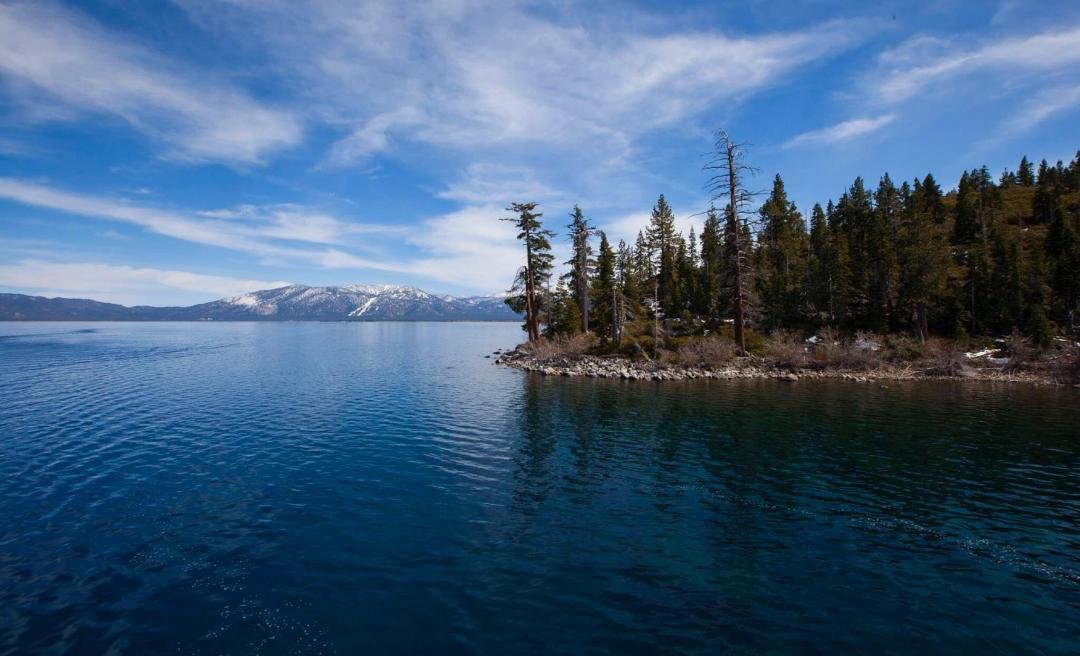 I ask those who love the water to join the challenge of posting a beach, sea or lake photo. Just one! No description, the goal is to flood FB with positive photos. Copy the text and post the picture. 📸