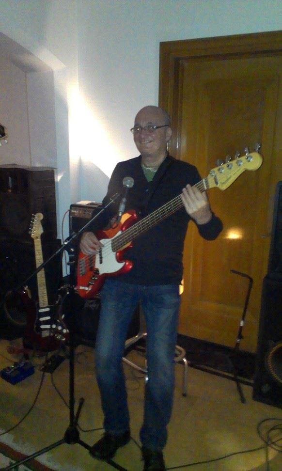Ralph Toering's album, Mobile Uploads