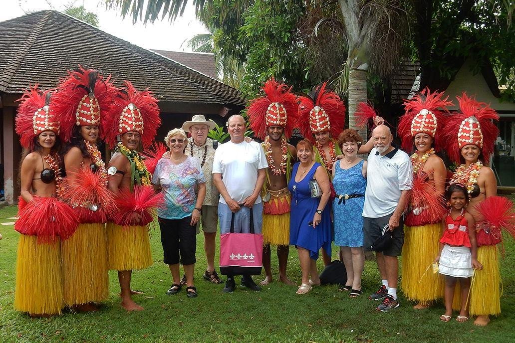 The Tahitian dancers are so beutiful, energetic, graceful, and memorabe .. and soooo nice.  Touring with new friends from New Orleans:  Reno & Mary Jane, Jo Ann and Jim.