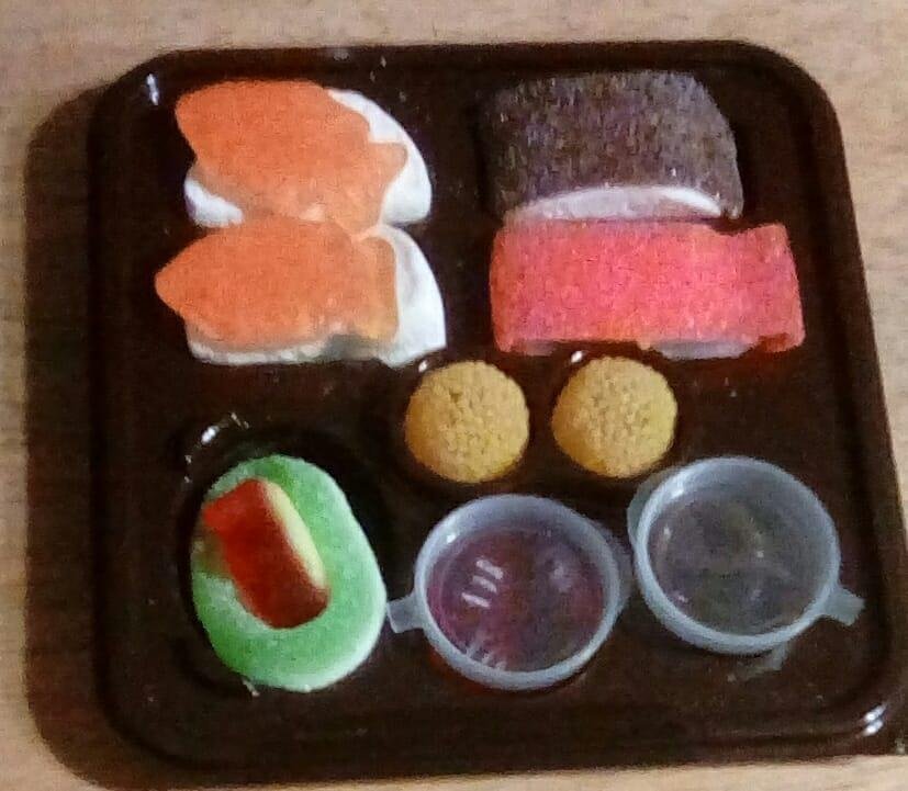 Sushi dessert