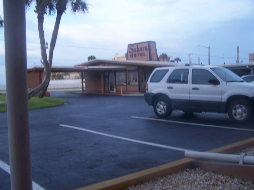 sahara hotel in daytona