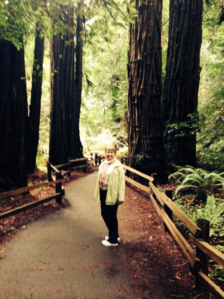 Enjoyed Ft Mason. Muir Woods (with hundreds of Sequoia Redwoods), miles and miles of curvy coastal highway.  Now lunch here in Stinson Beach.  Can you tell we are having fun on our first half day of vacation?.