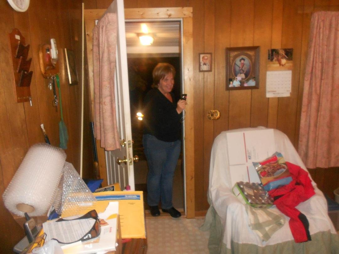 donna keys bringing son for trick or treat,,