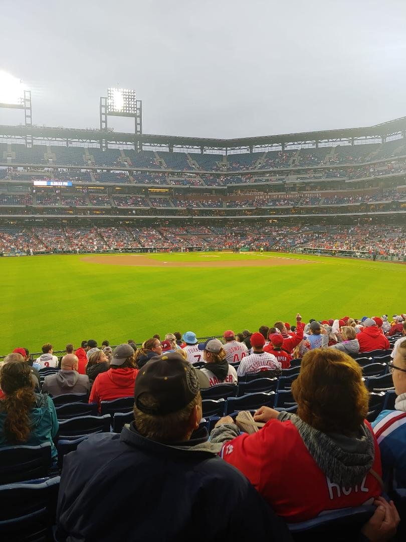 Hoping the Phillies clinch tonite!