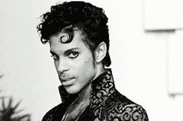 Saw the Prince concert on his Musicology tour in 2004. It was at the Wachovia Center in Philadelphia, August 2004. We were blown away by his talents. Whether it was Rock, Funk or the acoustic set he put on only with his gui