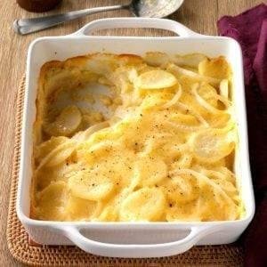 Best Scalloped Potatoes
Recipes
October 19, 2022.  Leave A Comment On Best Scalloped Potatoes
Scalloped Potatoes are an easy classic recipe, perfect for your Easter dinner, Christmas, Thanksgiving or even just for Sunday di