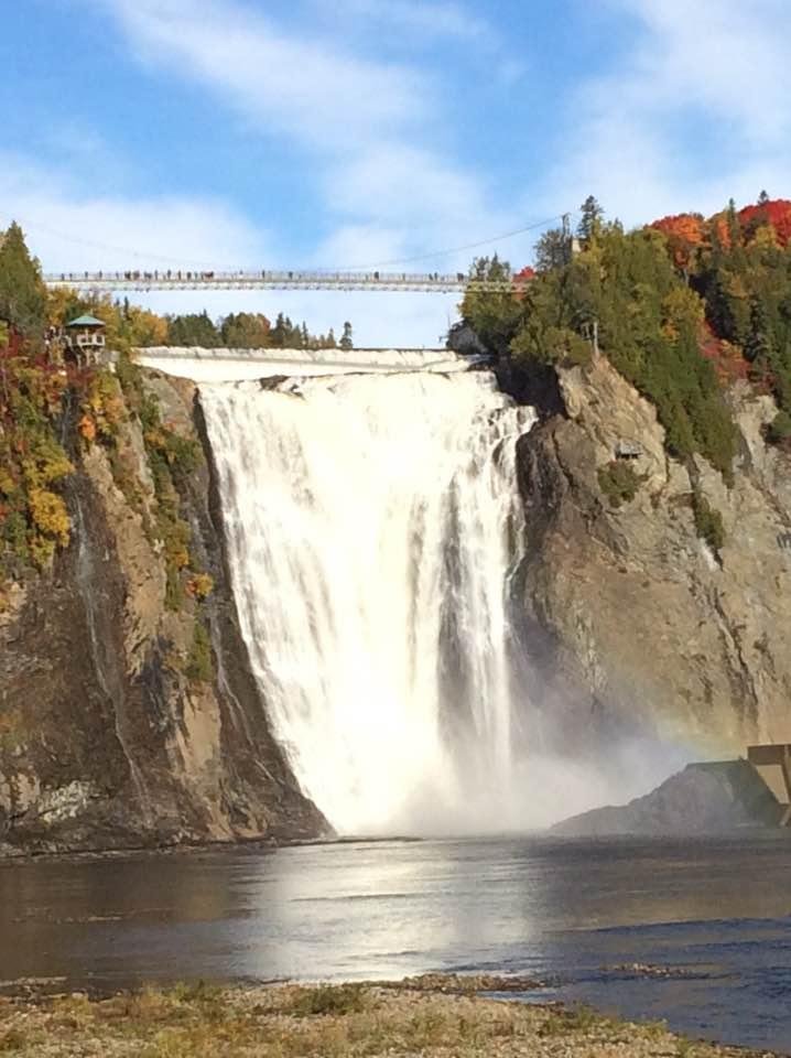 Yesterday we were on the suspension bridge above the falls. 50% higher than Niagara.