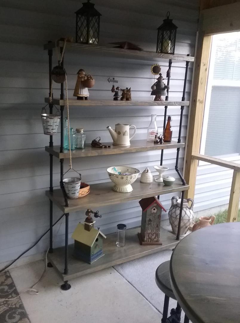 The pipe shelf I also made .