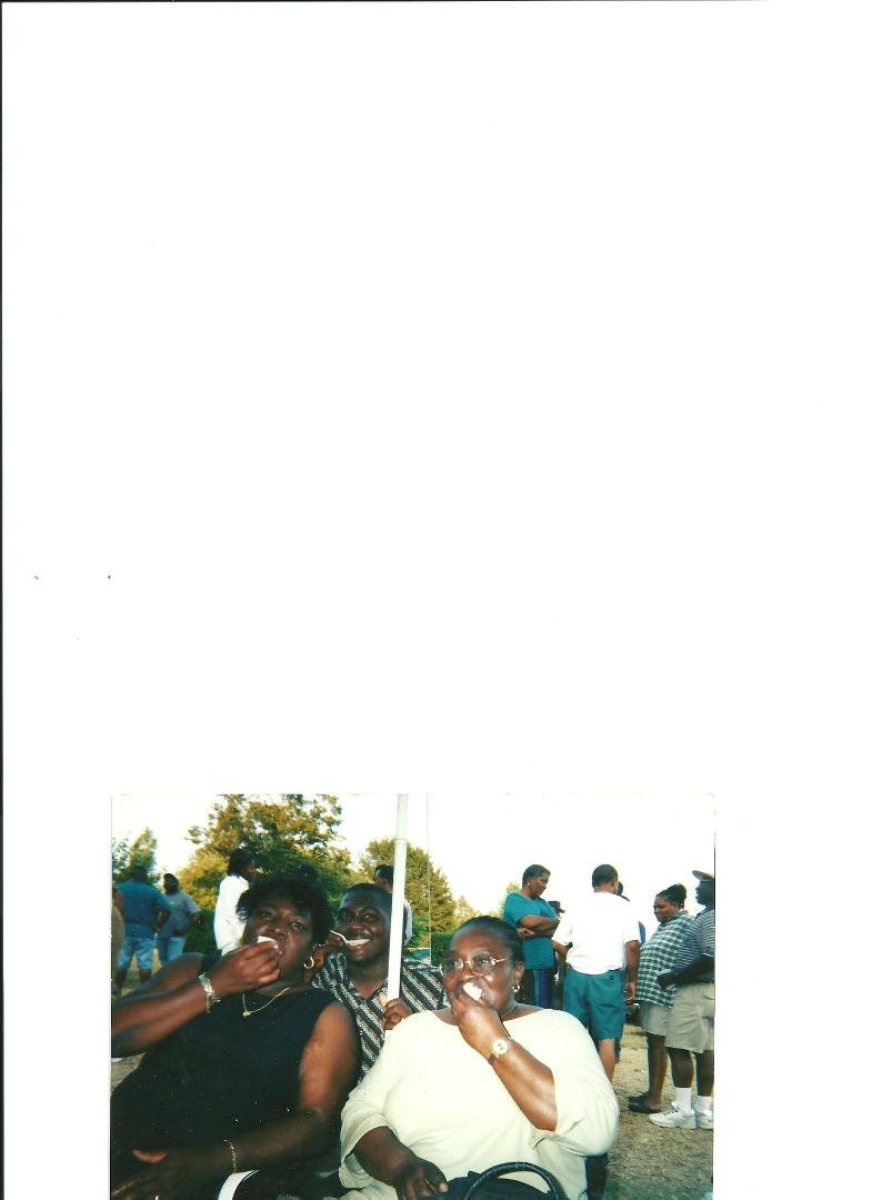 My Cousin Eloise and moms chilling in Missisippi
