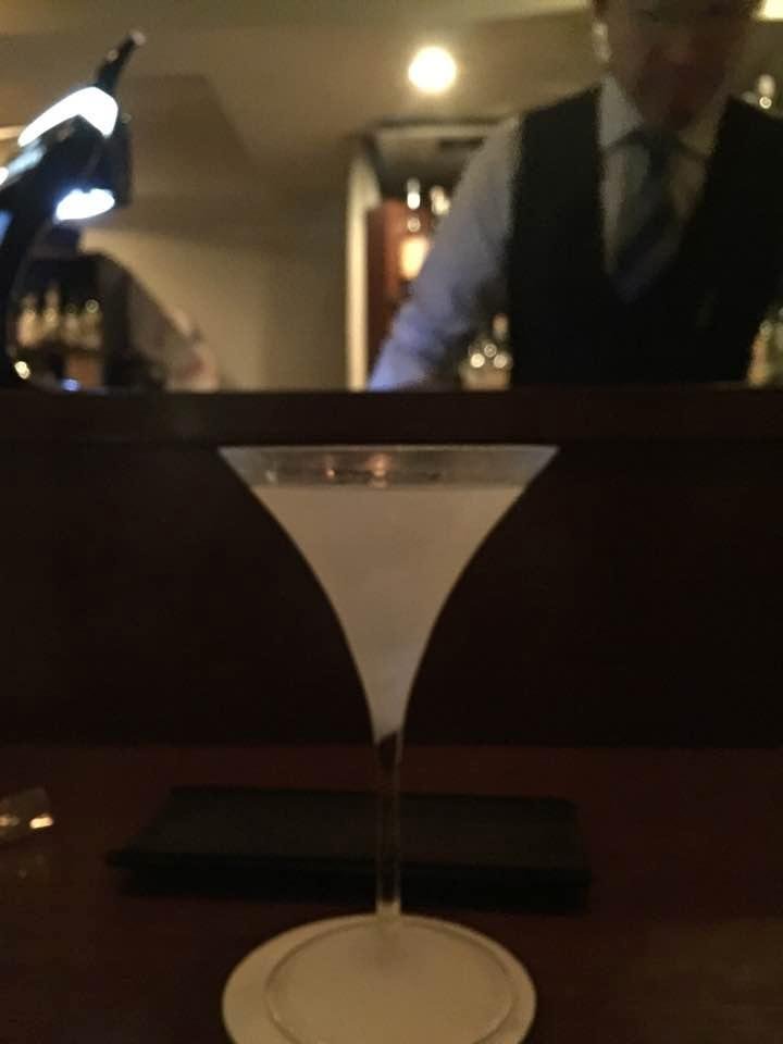 僕の愛するBAR。やはりギムレット最高だぜ。