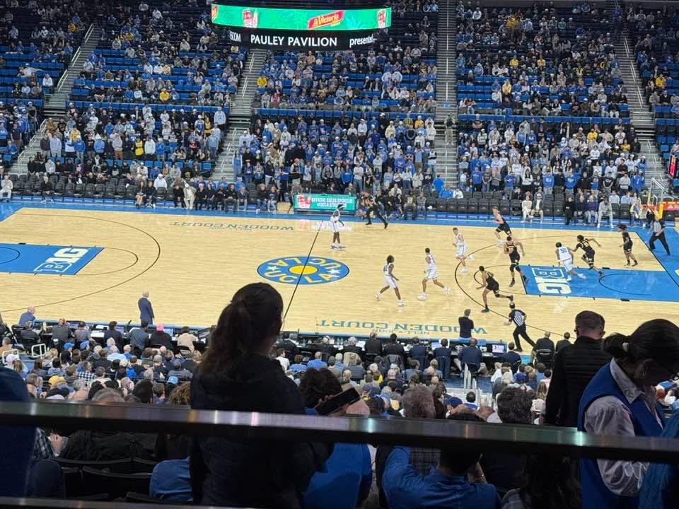 Another great evening at Pauley Pavilion with UCLA vs Michigan on a cold and windy Tuesday. Not a great start but things will improve shortly.