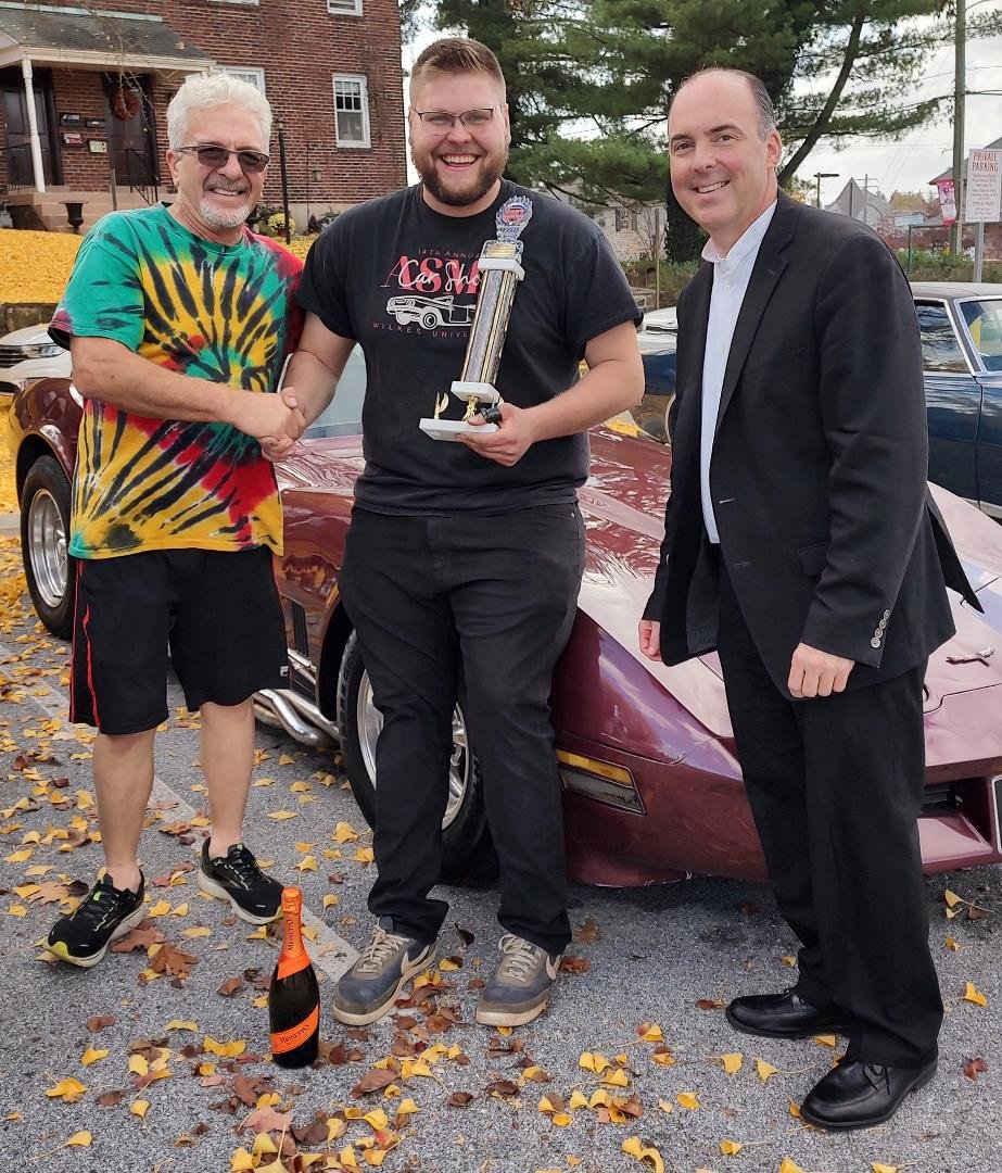 Our Lady of the Assumption Church Christmas Baazaar. Rick Petrella and Father Carey pictured with the Classic Car Winner of
the People's Choice Award! 🏆