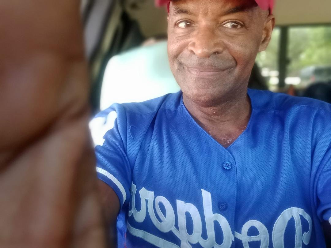 Robert Jamison's album, Mobile uploads
