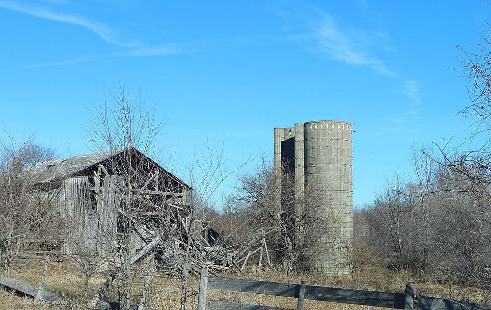 One from today on the back roads of Liin County