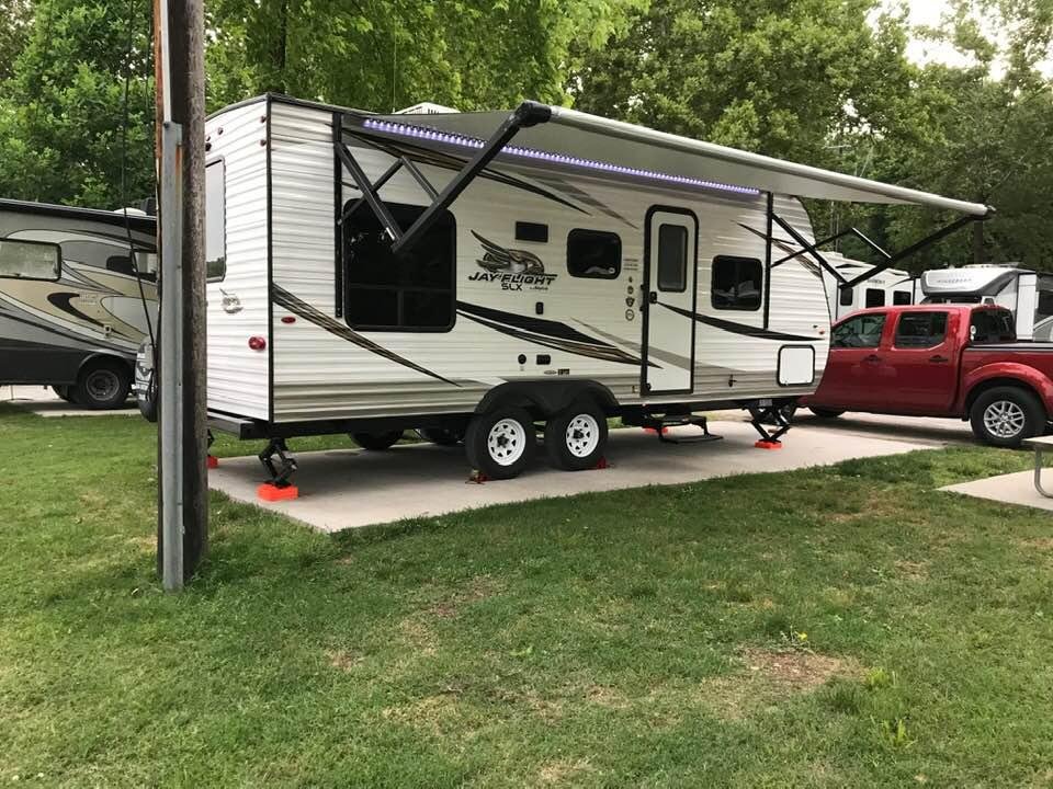 Yep new trailer love Branson!